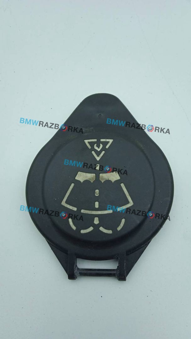 крышка бачка омывателя BMW 5 серия F07/F10/F11 2010, 3.0 л., дизель, 7238068