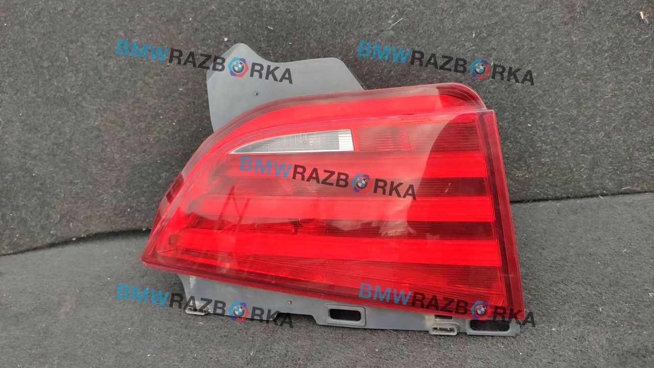 фонарь крышки багажника левый BMW 5 серия F07/F10/F11 2010, 3.0 л., i, N55 B30 A, бензин, АКПП, белый, хетчбэк 5 дв., задний привод, 63217199637