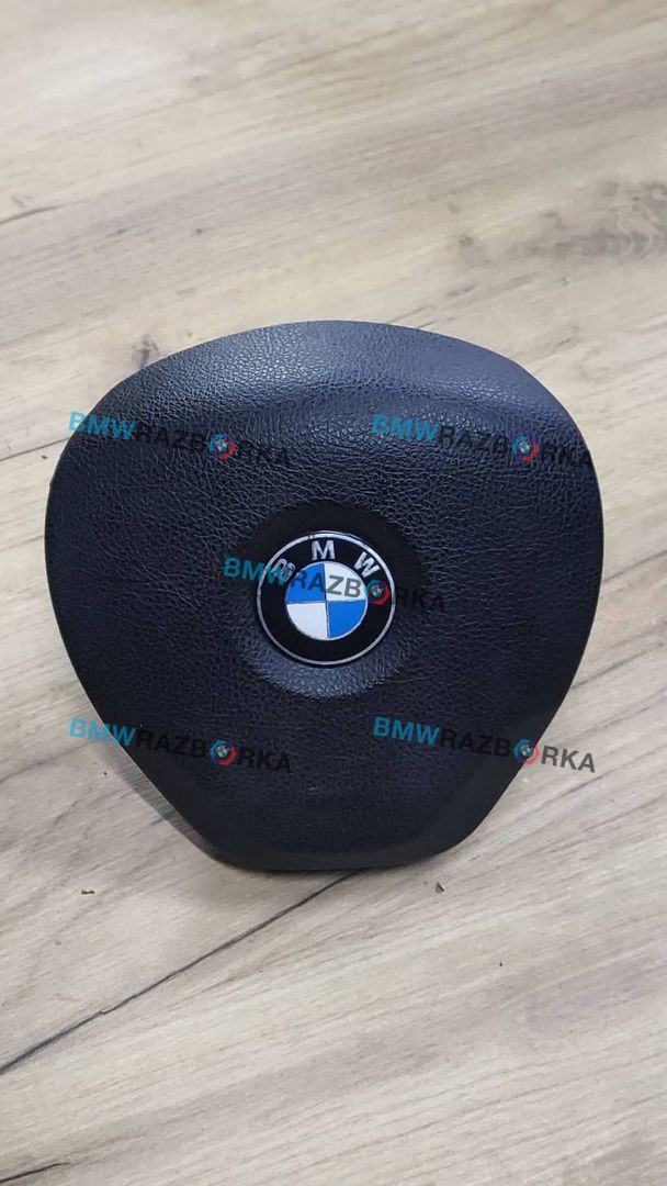 подушка безопасности водителя BMW 3 серия F30/F31/F34 F30 2013, 2.0 л., N20 B20 A, бензин, АКПП, седан, полный привод, 6857901