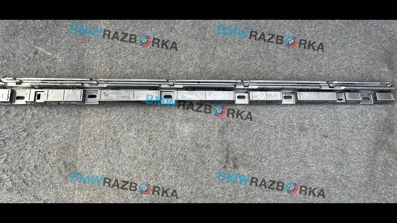 Кронштейн крепления порога BMW 7 серия F01/F02 2011, 3.0 л., D, N57 D30 A, дизель, АКПП, седан, задний привод, правый руль, 7187102