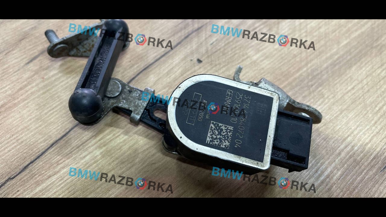 датчик дорожного просвета BMW 6 серия F06/F12/F13 F12 2011, 4.4 л., бензин, АКПП, купе, полный привод, 37146784072