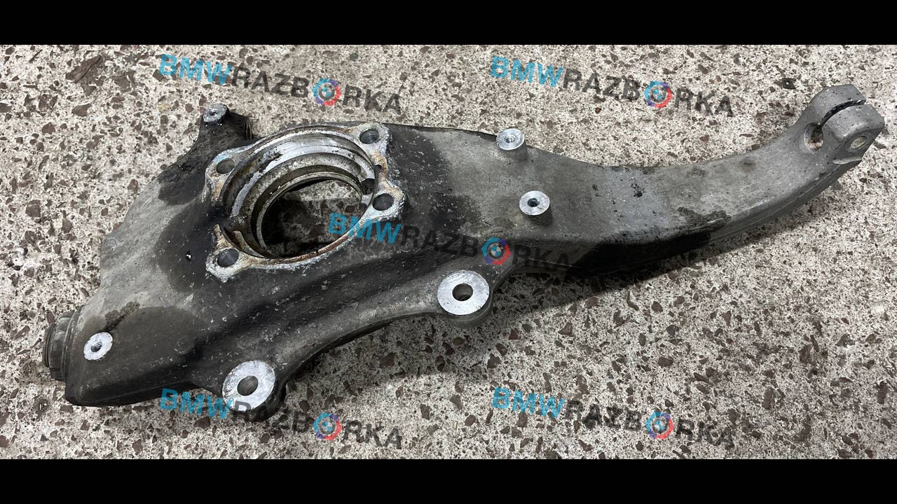 кулак поворотный левый BMW 6 серия F06/F12/F13 F12 2011, 4.4 л., бензин, АКПП, купе, полный привод