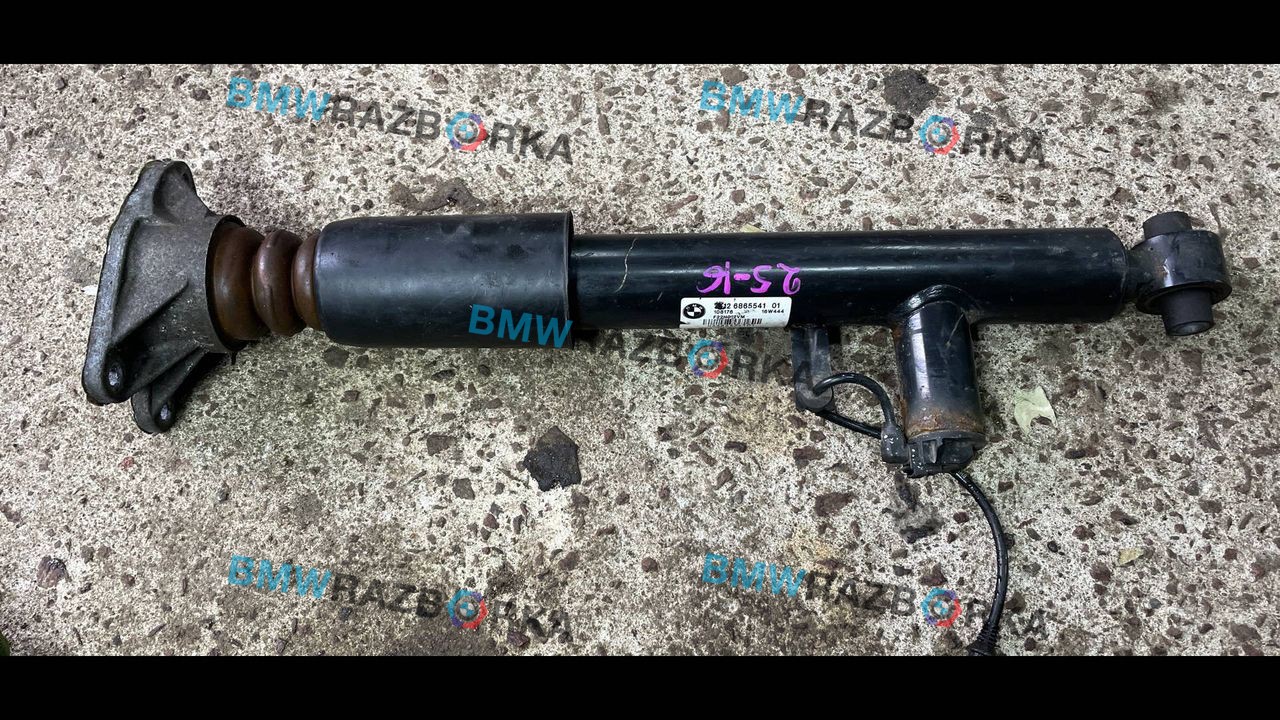 амортизатор задний правый BMW 1 серия F20/F21 [2-й рестайлинг] F21 2017, 3.0 л., бензин, АКПП, купе, правый руль, 6865541