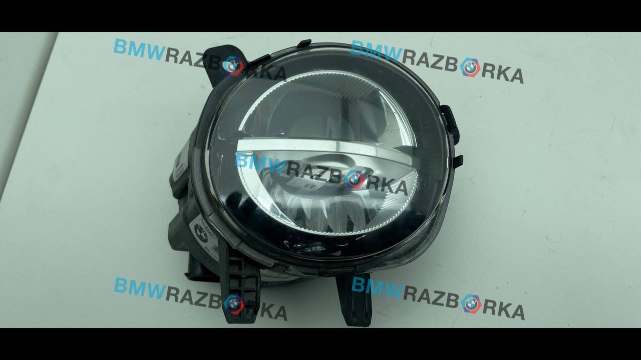 фара противотуманная правая BMW 1 серия F20/F21 [2-й рестайлинг] F21 2017, 3.0 л., бензин, АКПП, купе, правый руль, 7315560