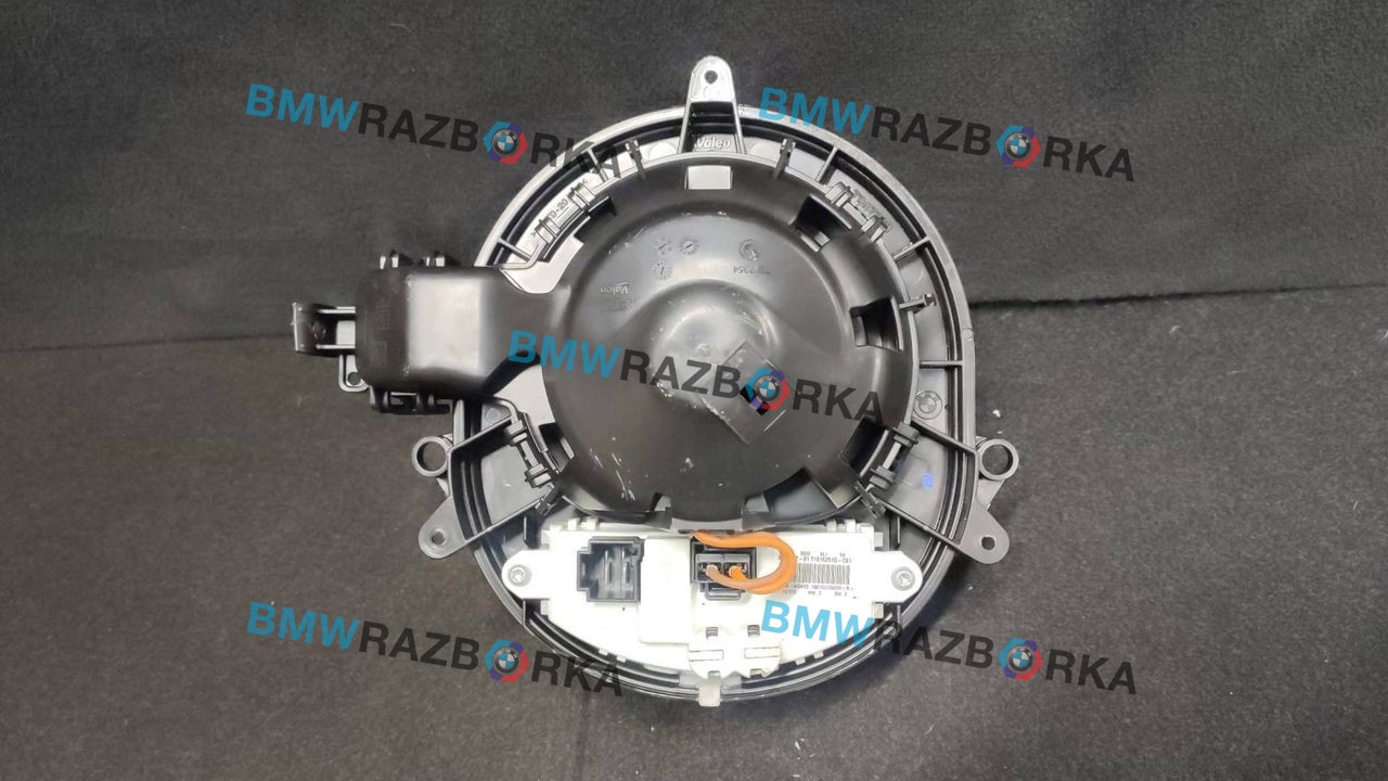 моторчик печки BMW 1 серия F20/F21 [2-й рестайлинг] F21 2017, 3.0 л., бензин, АКПП, купе, правый руль, 9276112