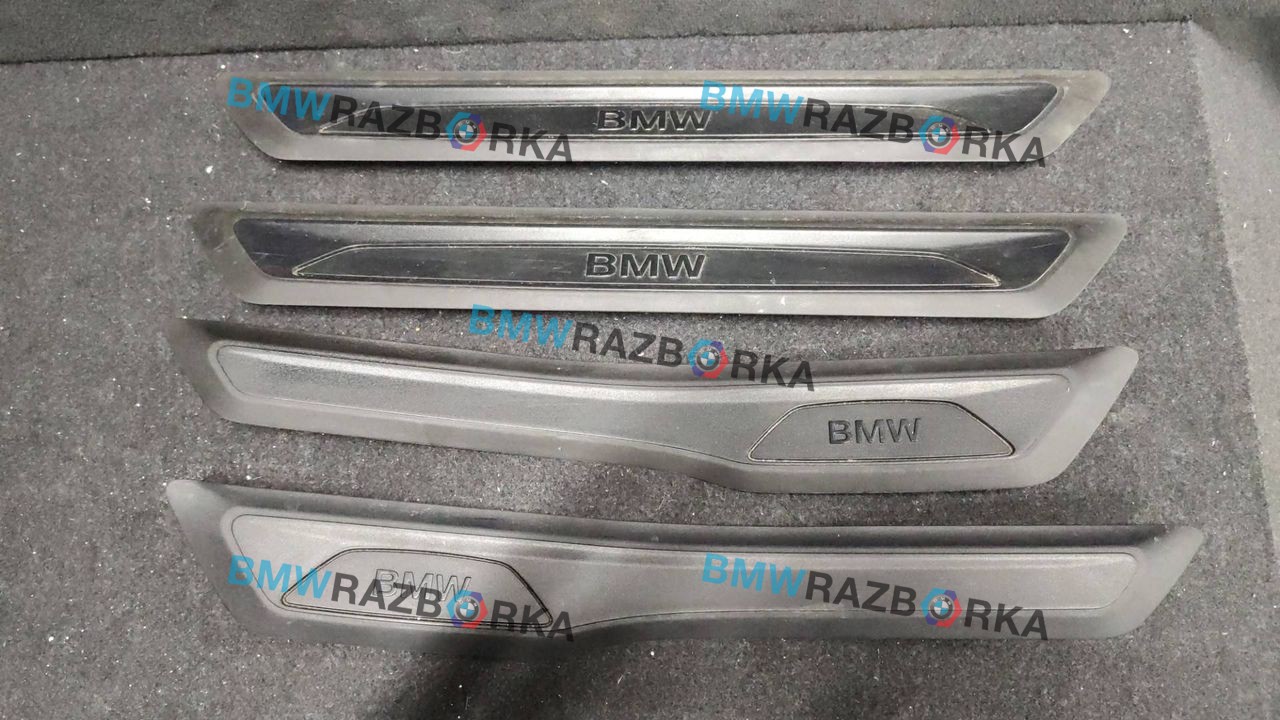 комплект накладок на пороги (внутренние) BMW 3 серия F30/F31/F34 F30 2013, 2.0 л., N20 B20 A, бензин, АКПП, седан, полный привод, 51477263315, 51477263313, 51477263314