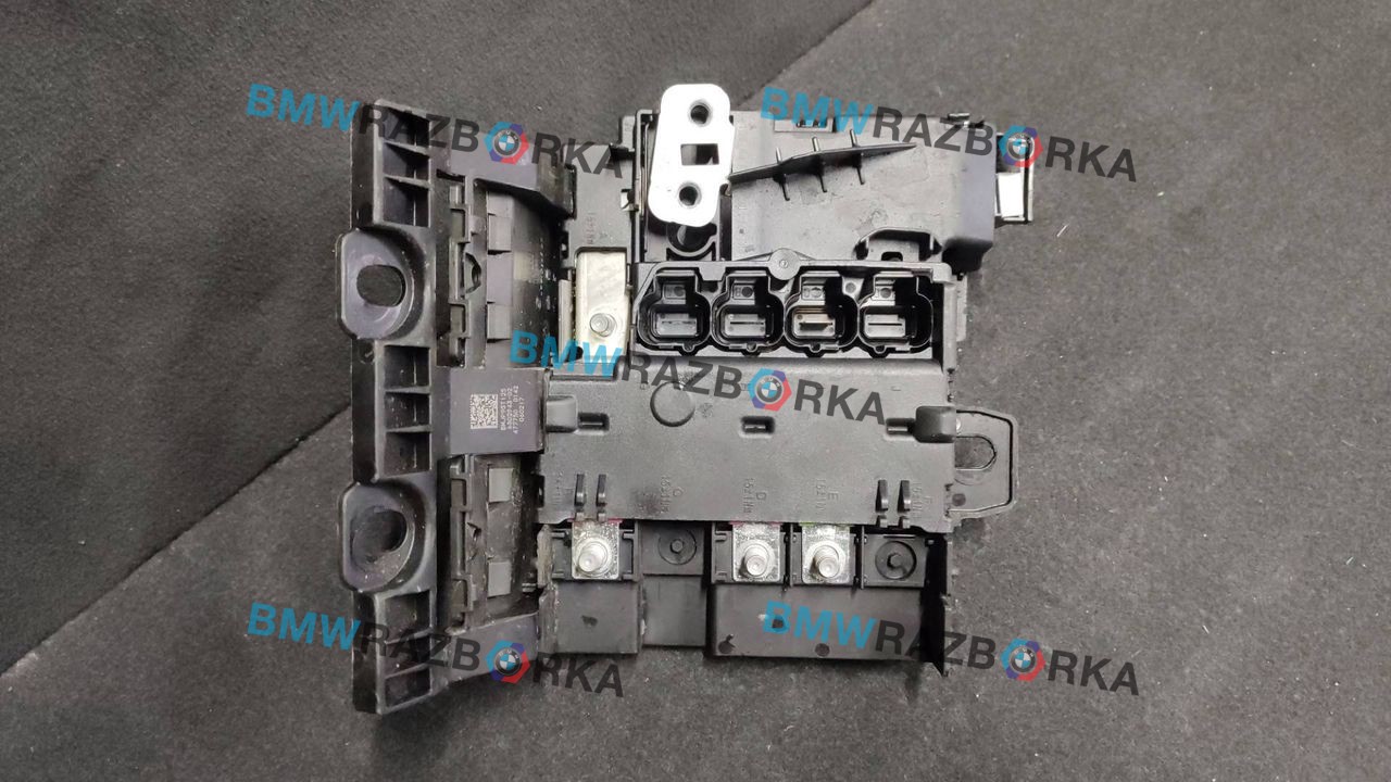 распределитель тока BMW 5 серия G30/G31 2018, 2.0 л., дизель, седан, 6802943