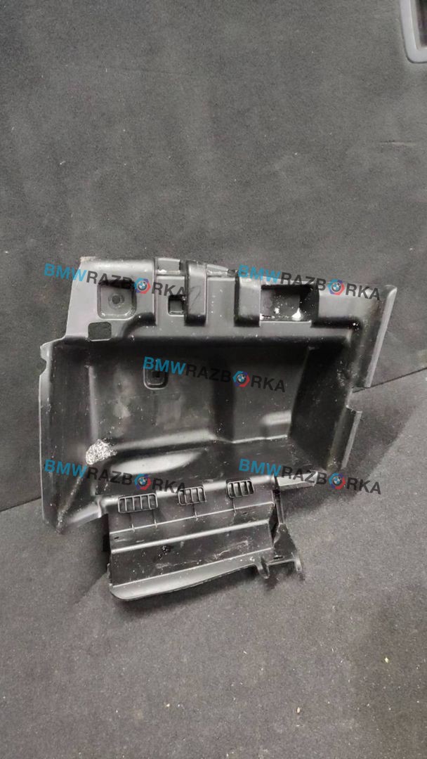 ящик под инструменты BMW 5 серия G30/G31 2018, 2.0 л., дизель, седан, 7417521