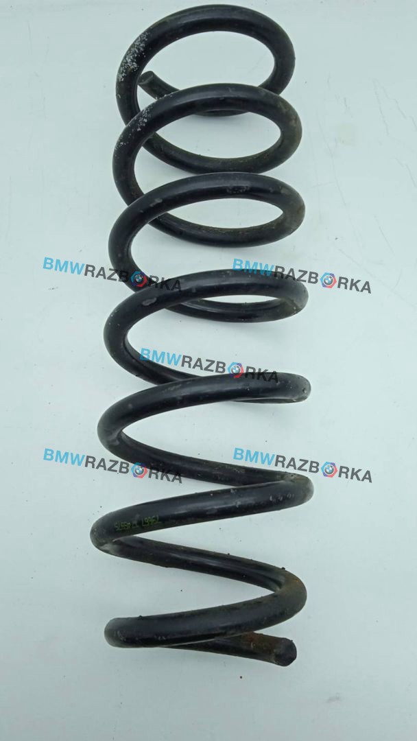 пружина передняя BMW 5 серия F07/F10/F11 F10 2010, 3.0 л., N57 D30 A, дизель, АКПП, седан, задний привод, правый руль