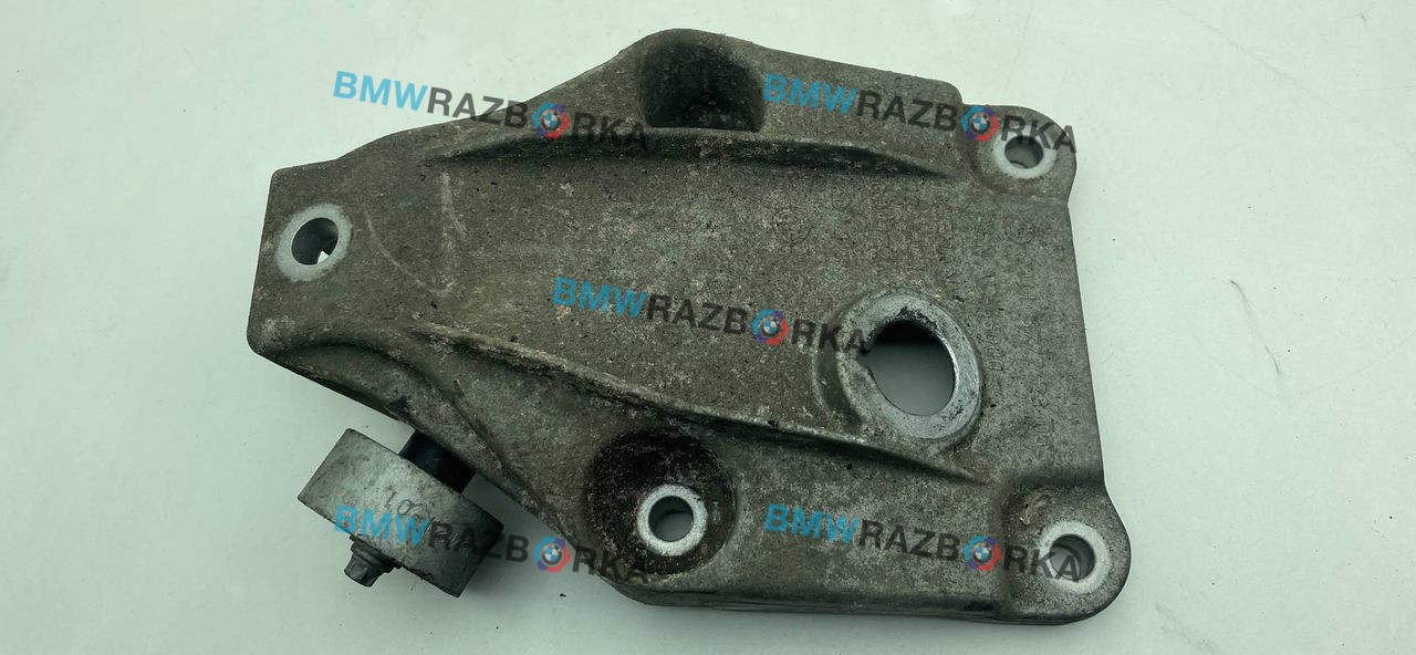 кронштейн двигателя BMW 5 серия F07/F10/F11 2012, 3.0 л., D, N57 D30 A, дизель, АКПП, 475, седан, задний привод, правый руль, 6777623