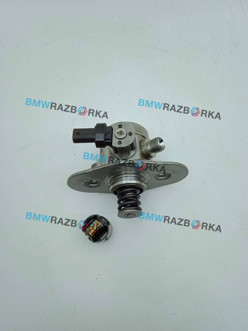 ТНВД BMW 4 серия F32/F33 2017, 2.0 л., бензин, АКПП, купе, 7642466