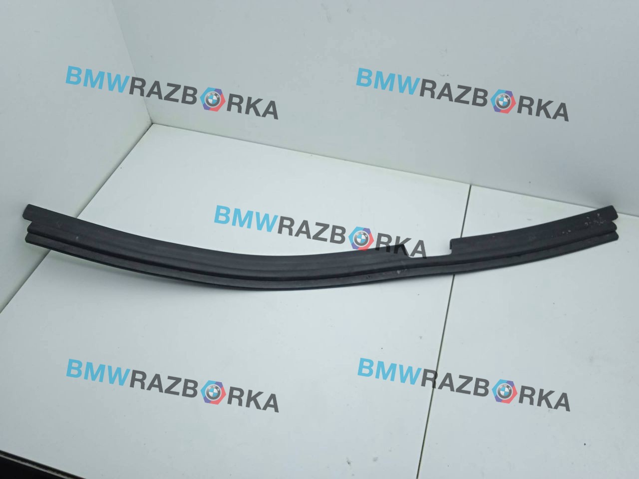 уплотнитель подкапотного пространства BMW X3 F25 2012, 3.0 л., i, N55 B30 A, бензин, АКПП, черный, внедорожник 5 дв., полный привод, 7210737