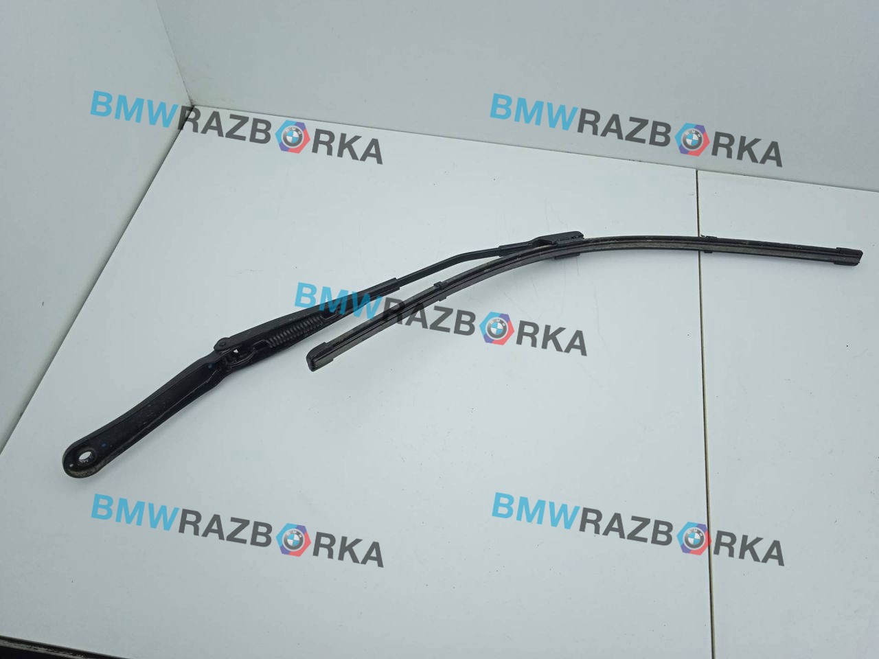 щеткодержатель (поводок стеклоочистителя, дворник) BMW X2 F39 2018, 2.0 л., i, B46 A20 B, бензин, АКПП, чёрный, внедорожник 5 дв., полный привод, 7429703