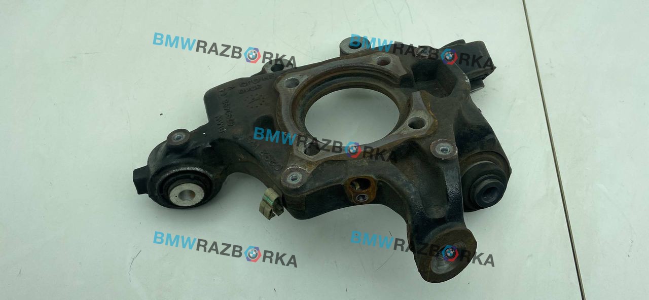кулак задний правый BMW X3 F25 2012, 3.0 л., i, N55 B30 A, бензин, АКПП, черный, внедорожник 5 дв., полный привод, 6790498