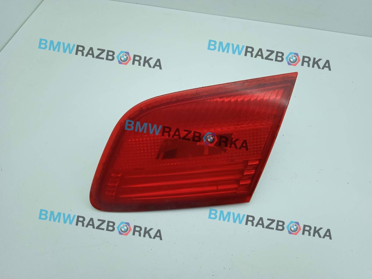 фонарь крышки багажника правый BMW 3 серия E90/E91/E92/E93 [рестайлинг] E92 2008, 3.0 л., D, M57 D30 (306D3), дизель, МКПП, черный, купе, задний привод, правый руль, 7162300