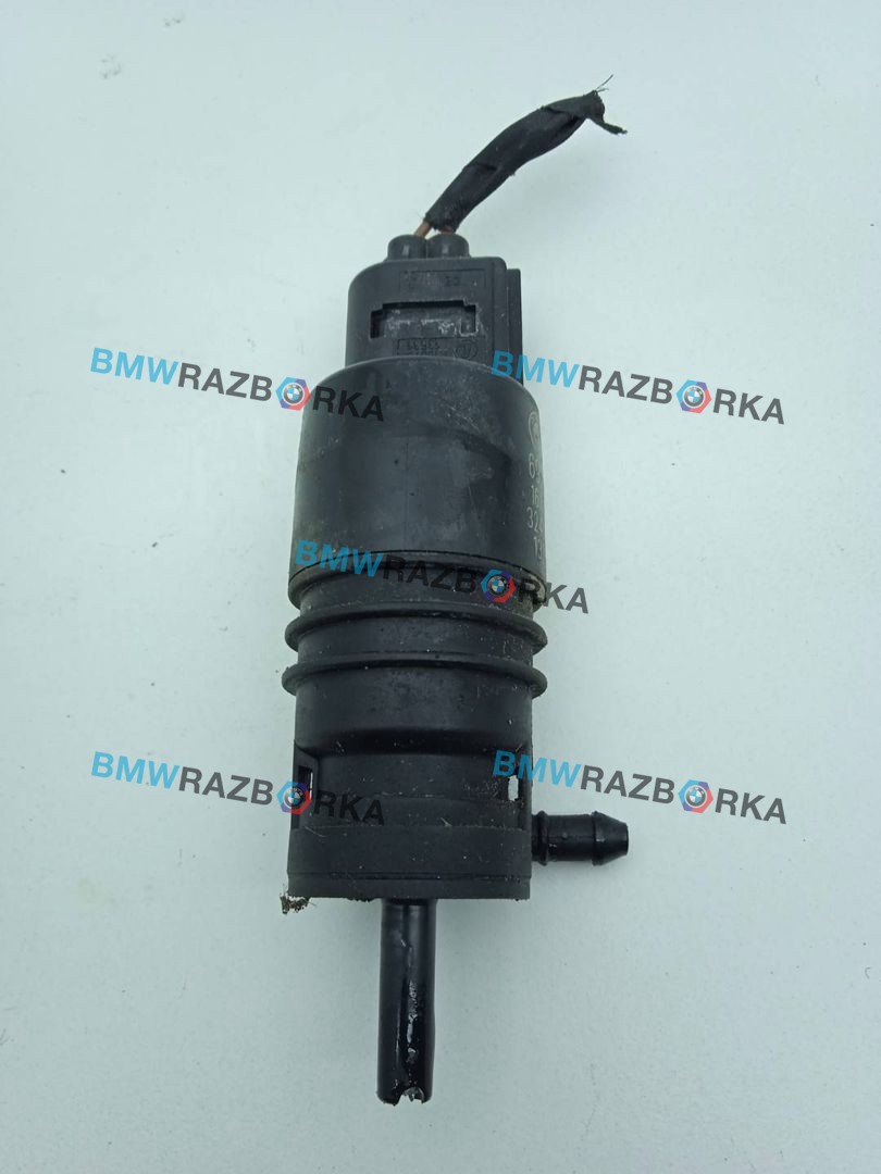 насос (моторчик) омывателя стекла BMW 5 серия F07/F10/F11 F10 2012, 3.0 л., D, N57 D30 B, дизель, АКПП, синий, седан, задний привод, правый руль, 6934160