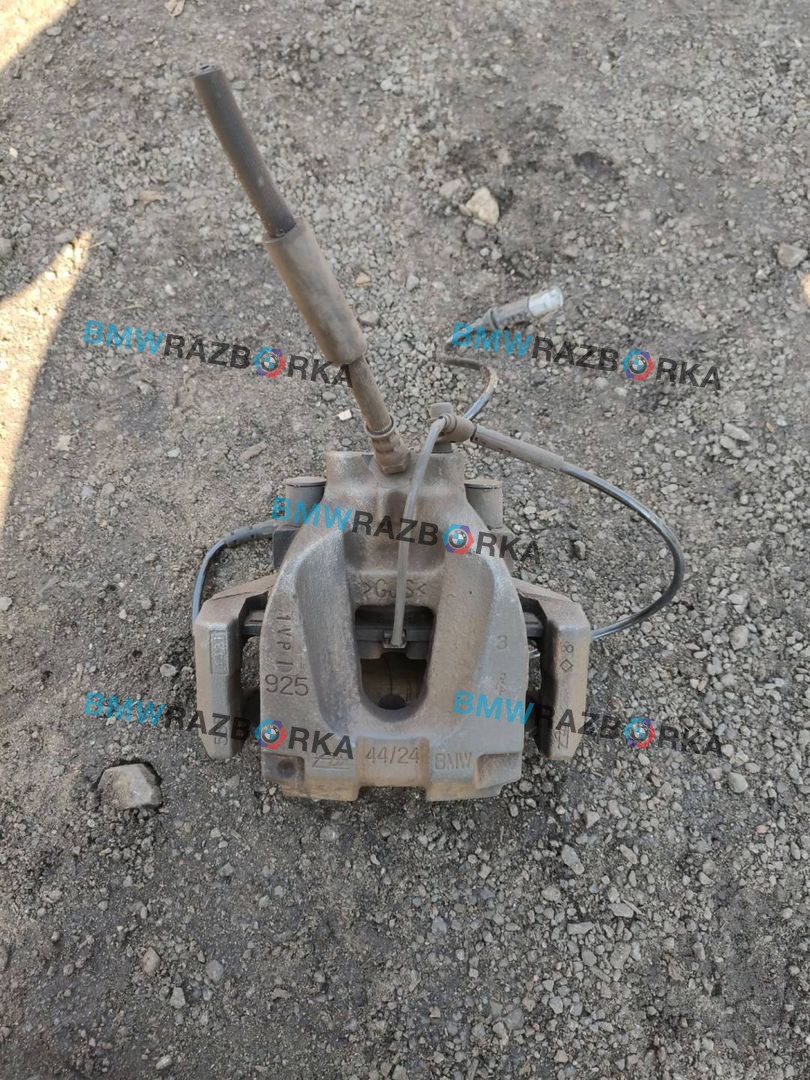 суппорт задний правый BMW 7 серия F01/F02 2011, 3.0 л., D, N57 D30 A, дизель, АКПП, седан, задний привод, правый руль