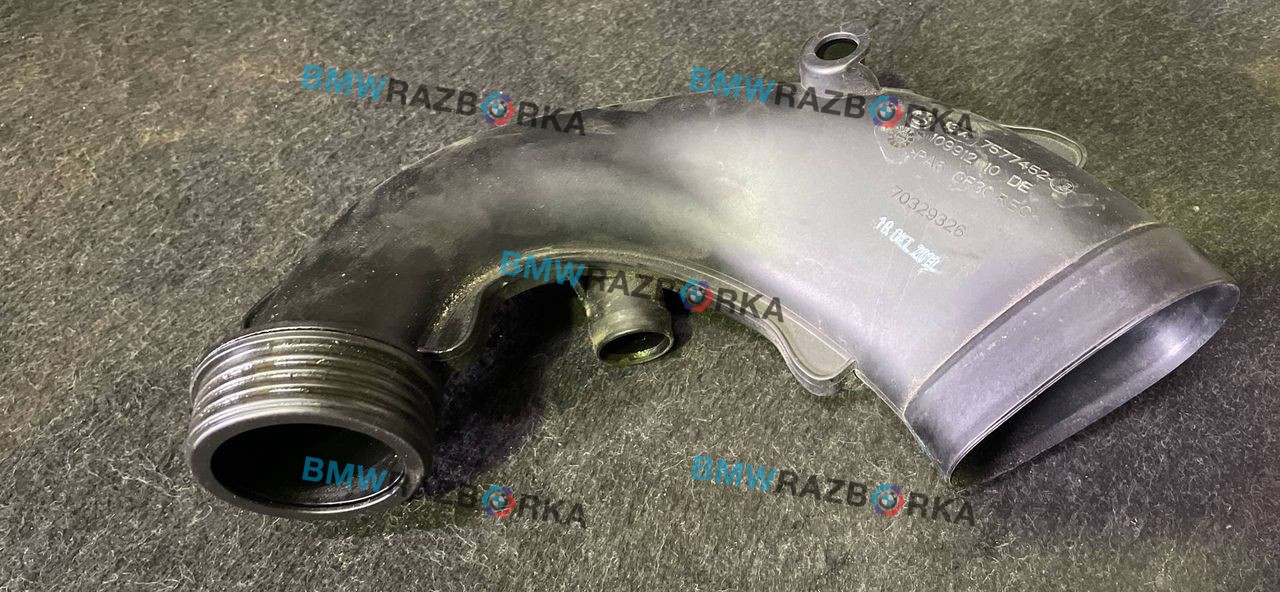 патрубок турбины BMW 7 серия F01/F02 [рестайлинг] 2014, 4.4 л., i, N63 B44 B, бензин, АКПП, седан, полный привод, 13717577452