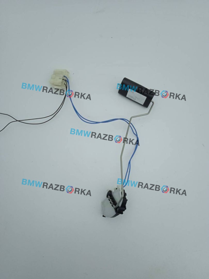 датчик уровня топлива BMW 5 серия F07/F10/F11 F10 2011, 3.5 л., бензин, АКПП, седан