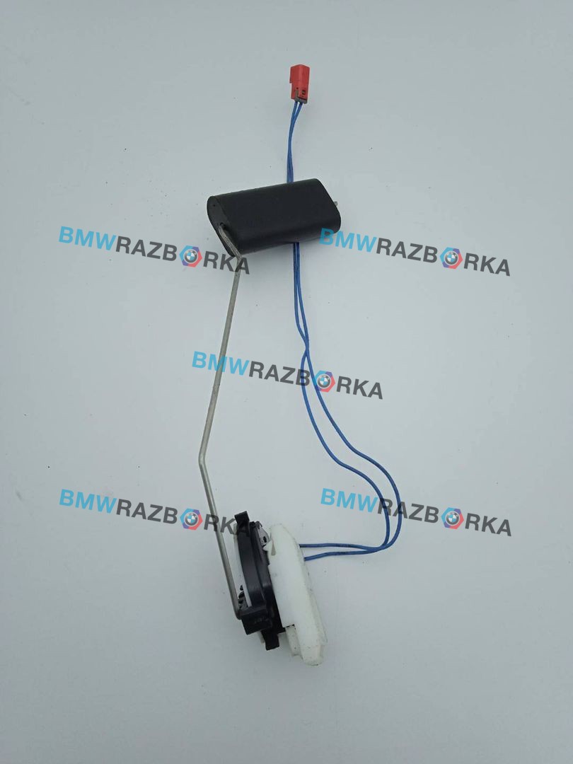 датчик уровня топлива BMW 5 серия F07/F10/F11 F10 2011, 2.0 л., дизель, АКПП, седан, правый руль
