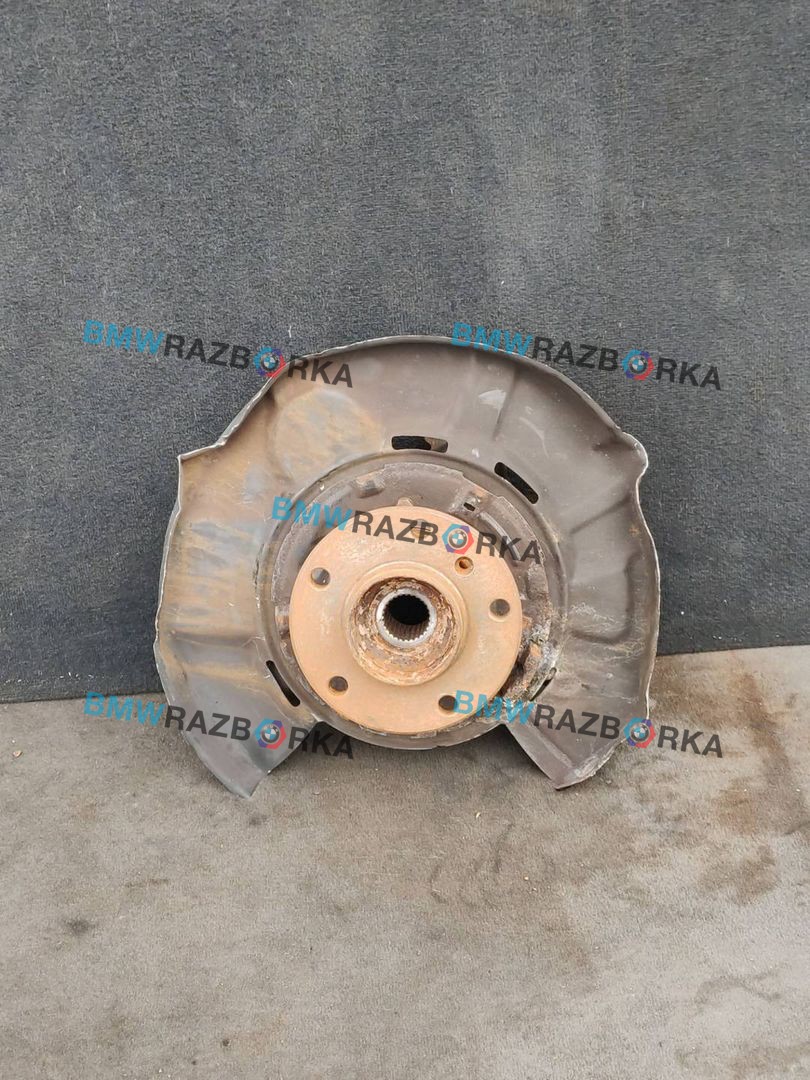 кулак задний левый BMW 3 серия F30/F31/F34 F30 2014, 3.5 л., дизель, АКПП, седан
