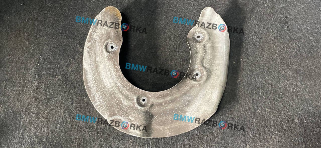 защитный кожух тормозного механизма BMW X3 G01 2018, 2.0 л., D, B47 D20 A, дизель, АКПП, внедорожник 5 дв., полный привод, 6870531