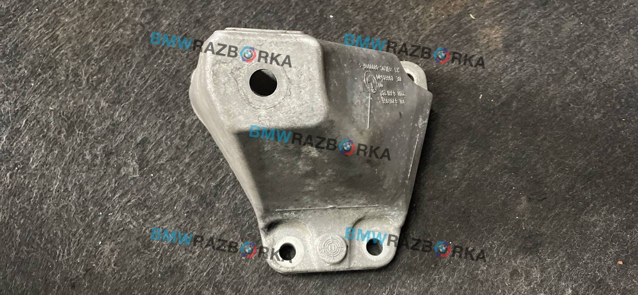 кронштейн двигателя BMW 5 серия F07/F10/F11 [рестайлинг] 2013, 2.0 л., D, N47 D20 D, дизель, МКПП, седан, задний привод, правый руль, 6795958