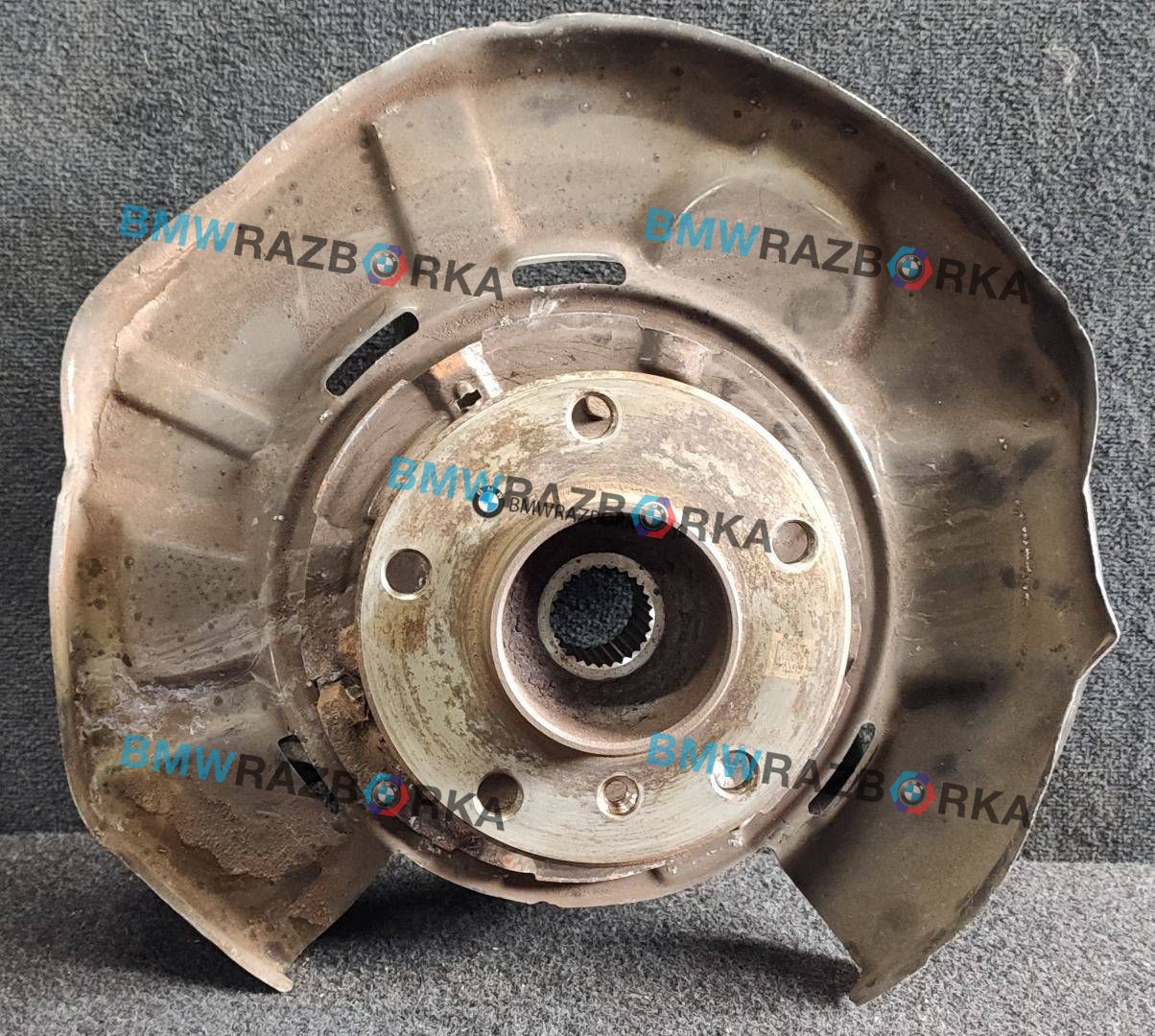 кулак задний правый BMW 3 серия F30/F31/F34 F30 2013, 2.0 л., N20 B20 A, бензин, АКПП, седан, полный привод