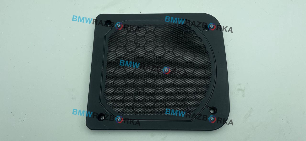 сетка на сабвуфер BMW X2 F39 2018, 2.0 л., i, B46 A20 B, бензин, АКПП, чёрный, внедорожник 5 дв., полный привод, 9265334