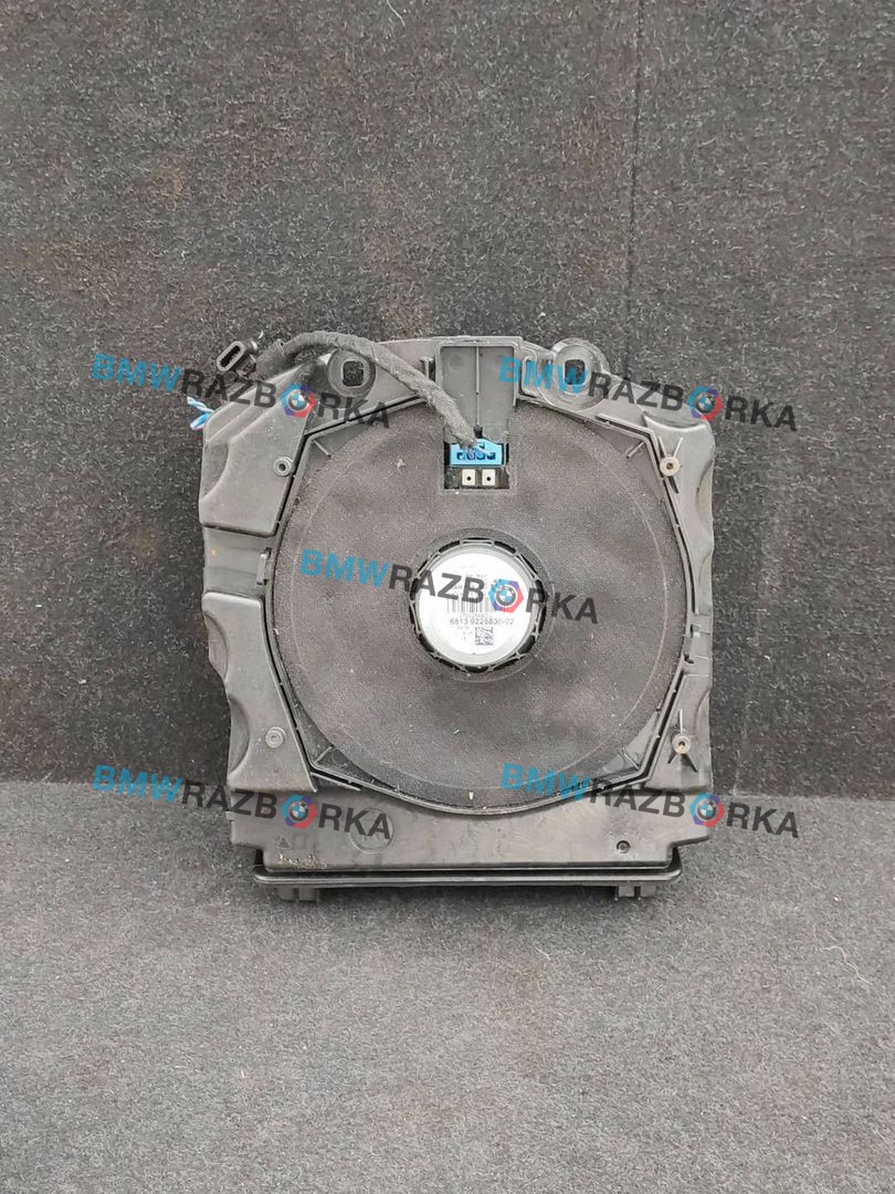 сабвуфер BMW 5 серия F07/F10/F11 2011, 3.0 л., D, N57 D30 A, дизель, АКПП, хетчбэк 5 дв., задний привод, правый руль, 9225830