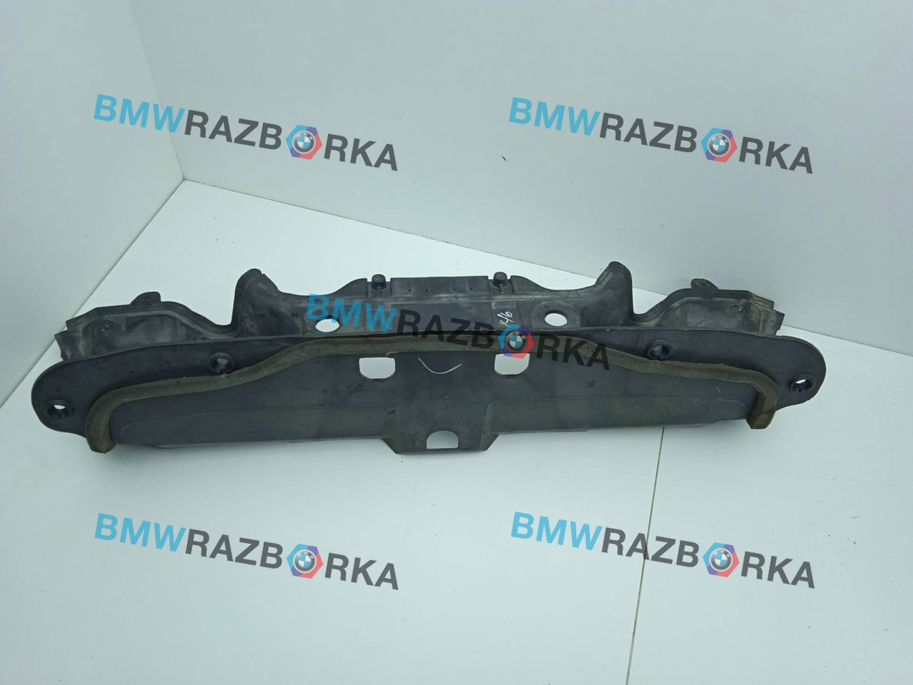 перегородка BMW X5 F15 2014, 4.0 л., дизель, АКПП, черный, внедорожник 5 дв.