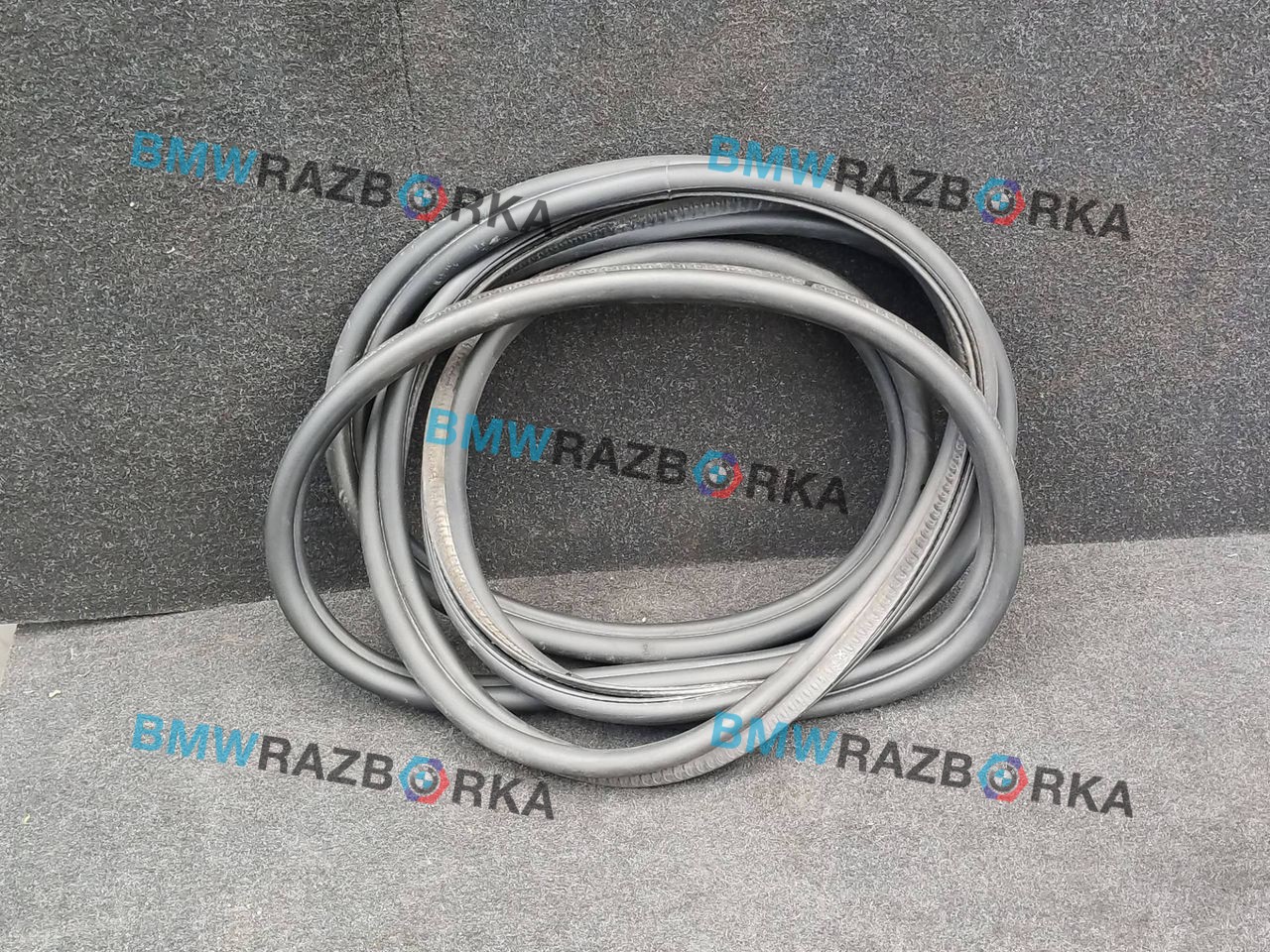 уплотнитель BMW 5 серия F07/F10/F11 2011, 3.0 л., D, N57 D30 A, дизель, АКПП, хетчбэк 5 дв., задний привод, правый руль, 7200542