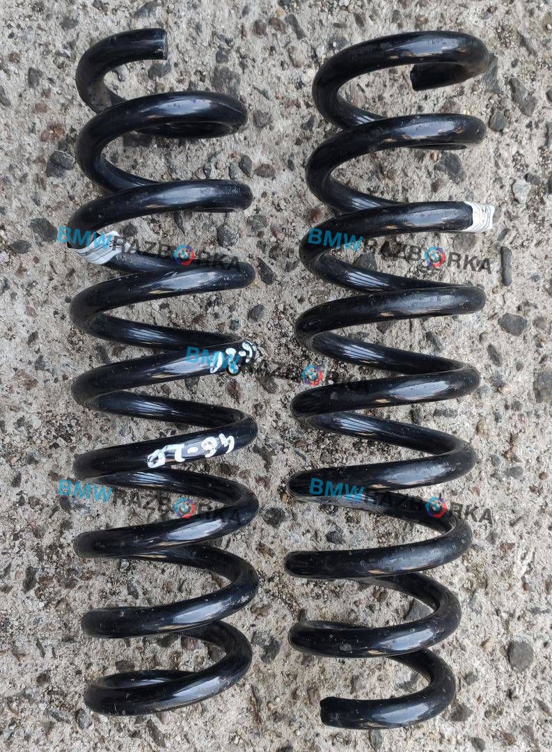 пружина задняя BMW 3 серия F30/F31/F34 F31 2014, 2.0 л., N47 D20 C, дизель, МКПП, синий, универсал, полный привод, правый руль