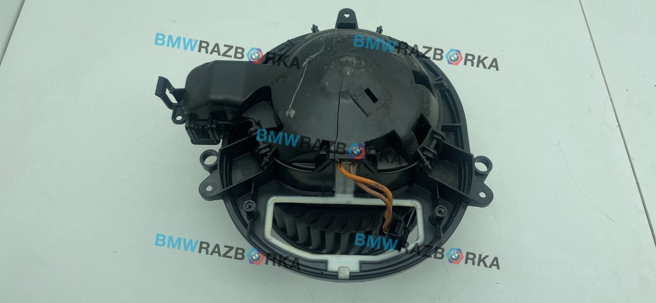 моторчик печки BMW 3 серия F30/F31/F34 F31 2014, 2.0 л., N47 D20 C, дизель, МКПП, синий, универсал, полный привод, правый руль