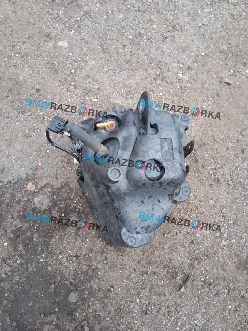 бак AdBlue (мочевины) BMW X5 F15 2014, 4.0 л., дизель, АКПП, черный, внедорожник 5 дв., 7295653