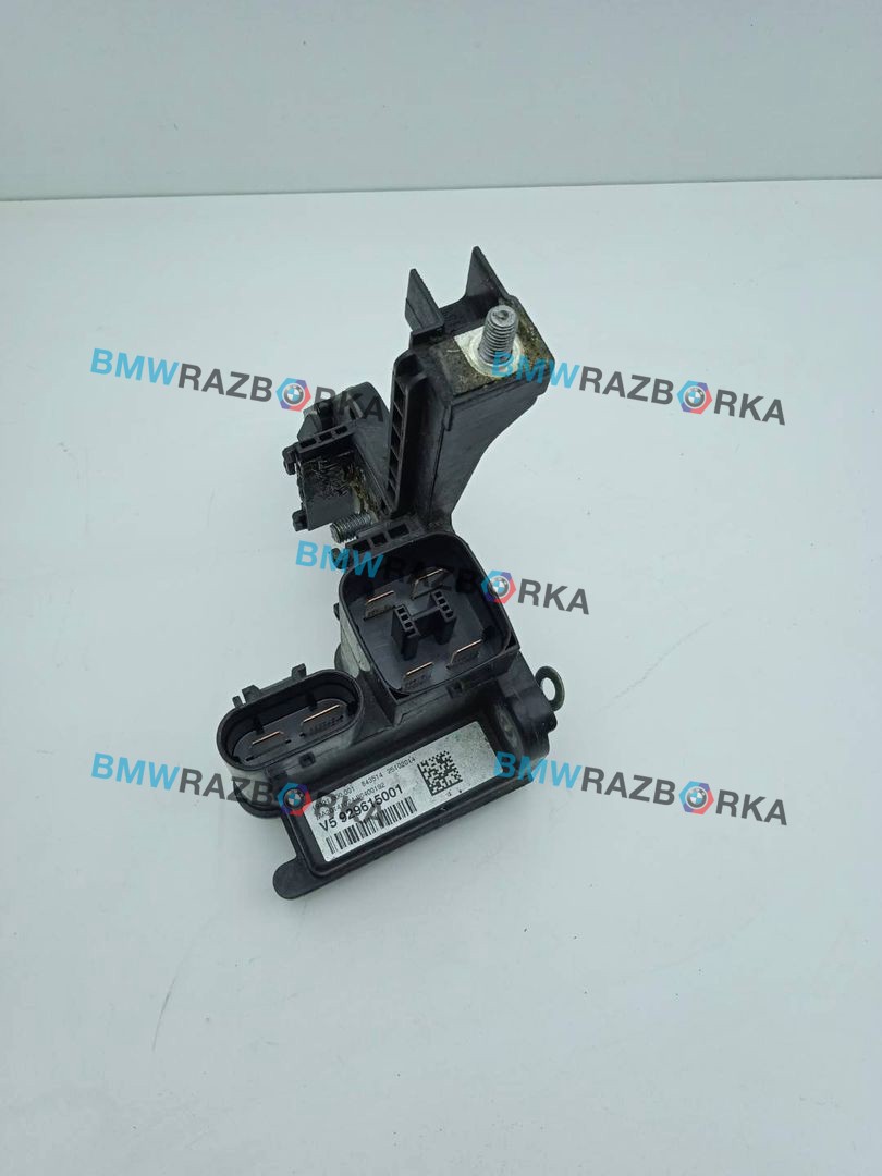 распределитель тока BMW 3 серия F30/F31/F34 F31 2014, 2.0 л., N47 D20 C, дизель, МКПП, синий, универсал, полный привод, правый руль, 9296150