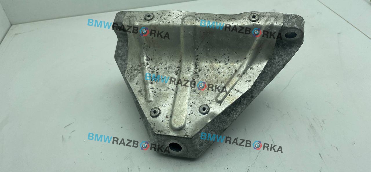 кронштейн двигателя BMW 5 серия F07/F10/F11 2011, 3.0 л., D, N57 D30 A, дизель, АКПП, хетчбэк 5 дв., задний привод, правый руль