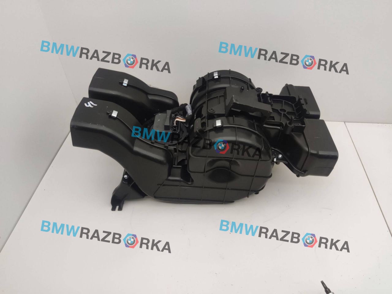 моторчик печки BMW X6 F16 2018, 4.0 л., дизель, АКПП, внедорожник 5 дв., полный привод, 64119266628