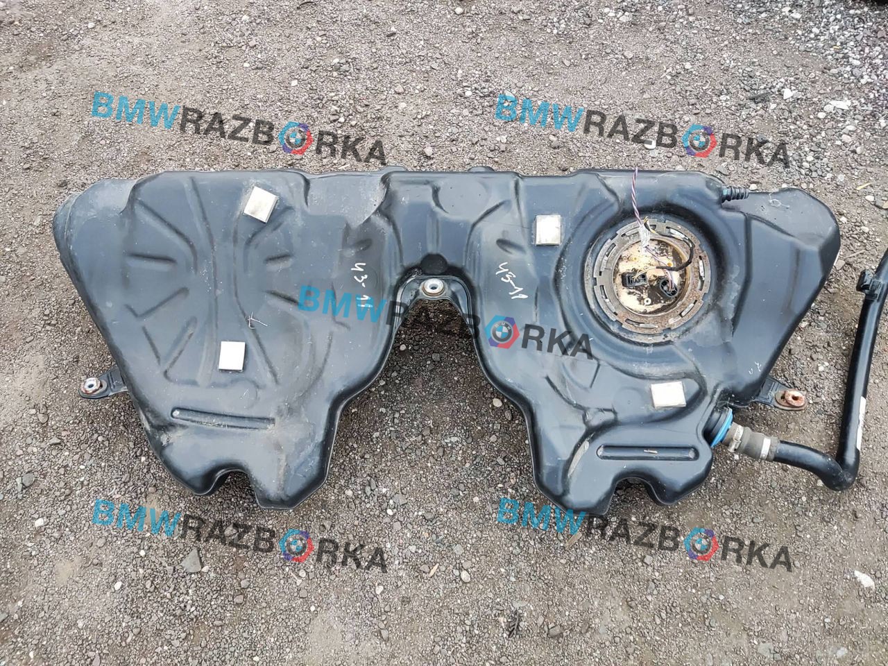 бак топливный BMW 5 серия F07/F10/F11 2011, 3.0 л., D, N57 D30 A, дизель, АКПП, хетчбэк 5 дв., задний привод, правый руль, 7225002