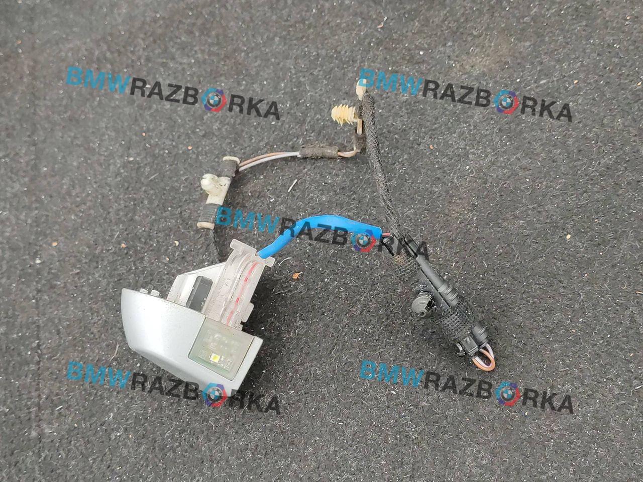 подсветка наружной ручки передней левой BMW 3 серия F30/F31/F34 F30 2012, 3.5 л., i, бензин, АКПП, седан, задний привод, 7277447
