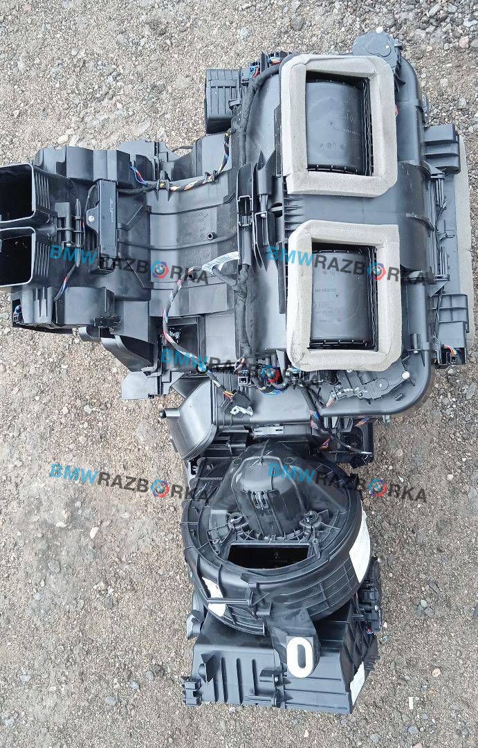 отопитель в сборе (печка) BMW X6 F16 2018, 4.0 л., дизель, АКПП, внедорожник 5 дв., полный привод, 6806542