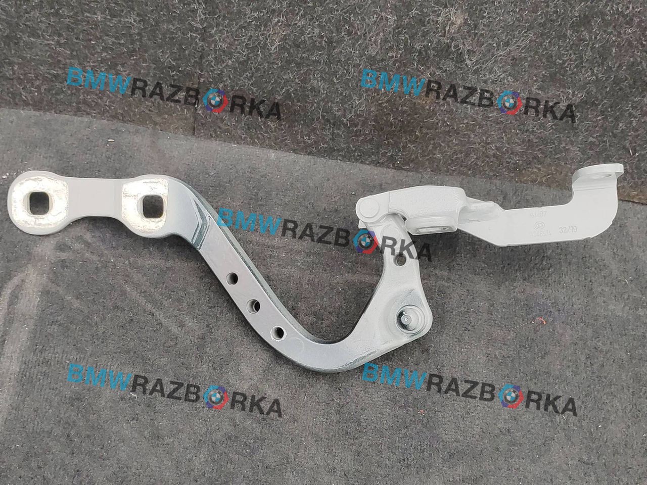 петля крышки багажника BMW X3 G01 2019, 2.0 л., B47 D20 B, дизель, АКПП, 416, внедорожник 5 дв., 7397316