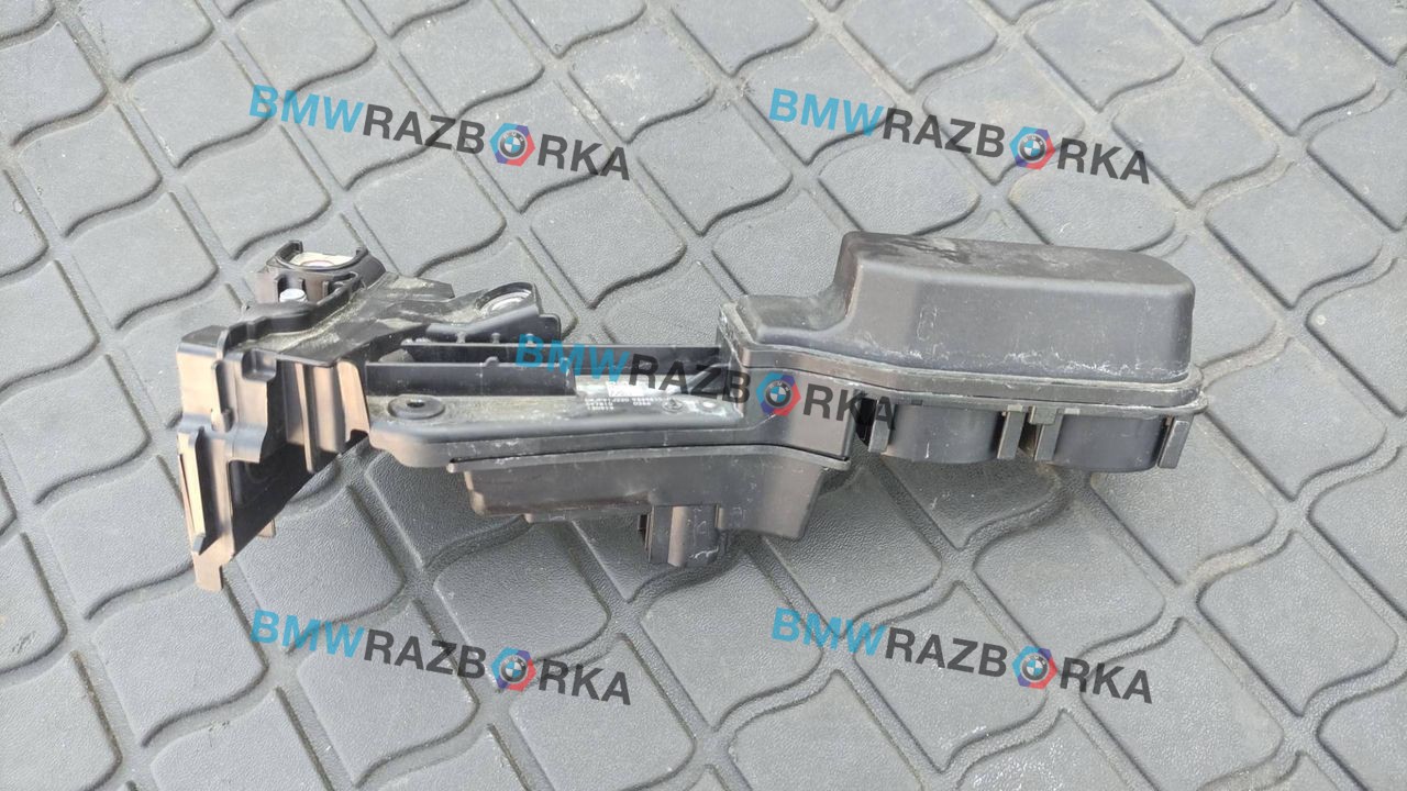 распределитель B+ BMW X3 G01 2019, 2.0 л., B47 D20 B, дизель, АКПП, 416, внедорожник 5 дв., 9339825