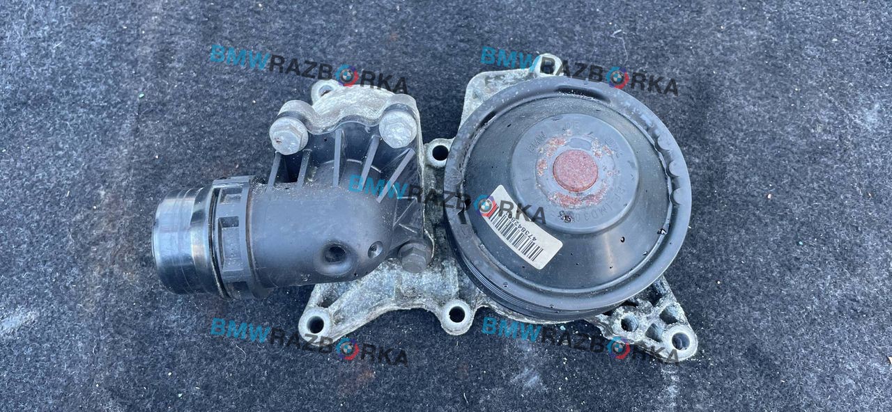 помпа BMW 7 серия F01/F02 2011, 3.0 л., дизель, АКПП, седан, правый руль
