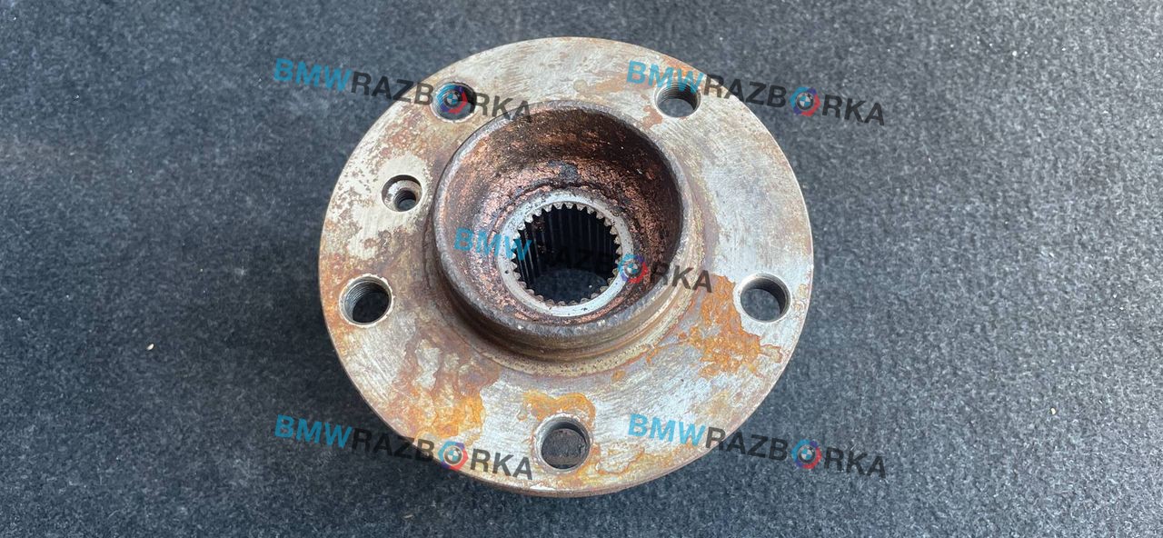 ступица задняя левая BMW 5 серия F07/F10/F11 F10 2012, 3.0 л., D, N57 D30 B, дизель, АКПП, синий, седан, задний привод, правый руль