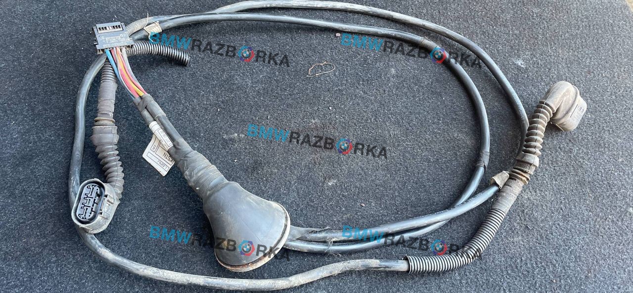 электроручник BMW 5 серия F07/F10/F11 F10 2012, 2.0 л., дизель, АКПП, седан, 61129277196