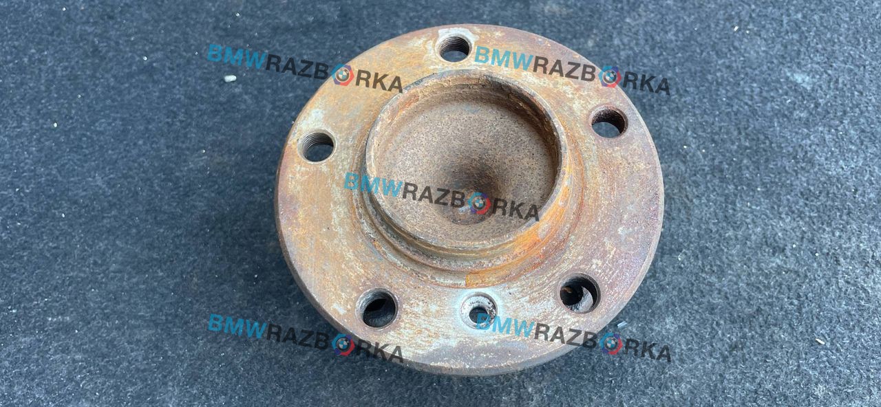 ступица передняя правая BMW 4 серия F32/F33 F32 2015, 2.0 л., N47 D20 C, дизель, АКПП, 475, купе, правый руль