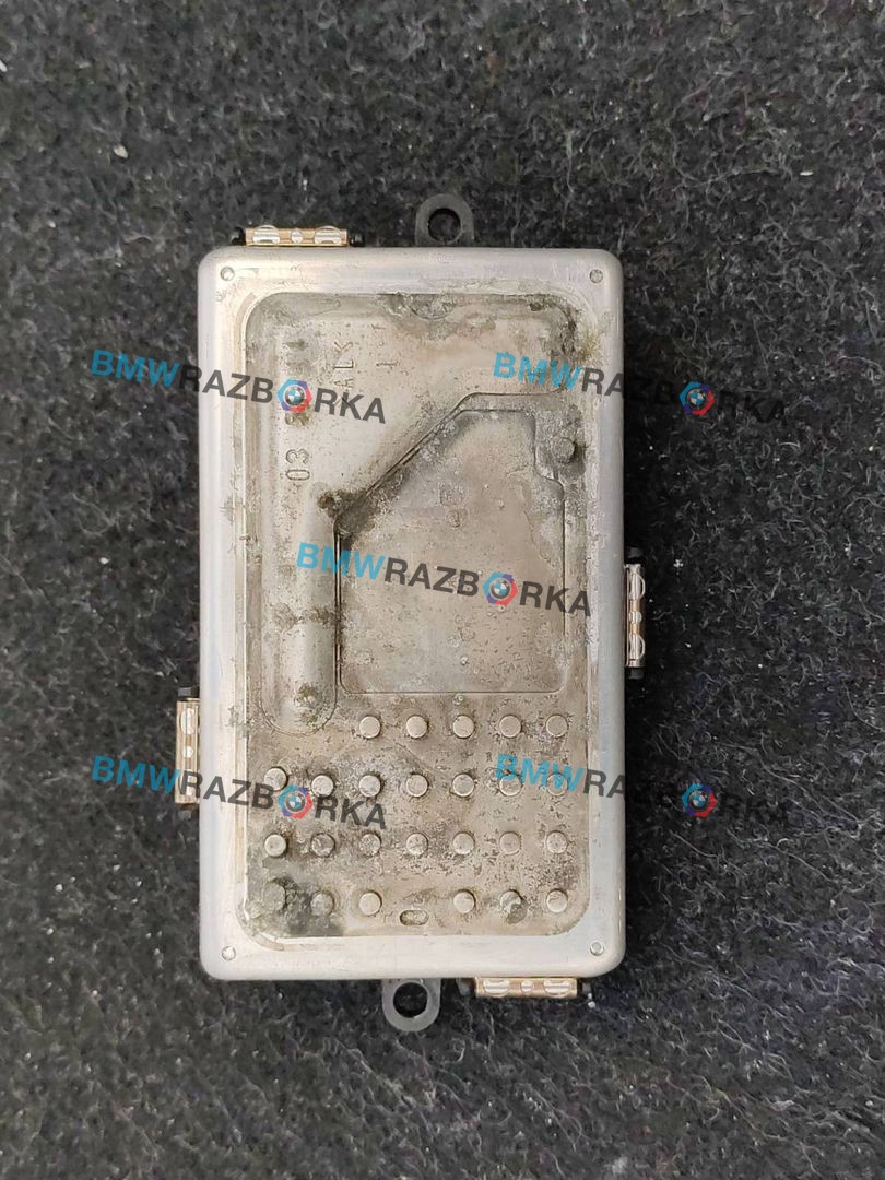 сопротивление печки BMW 5 серия F10/F11 [рестайлинг] F10 2015, 2.0 л., D, B47 D20 A, дизель, АКПП, седан, задний привод, правый руль, 9355981