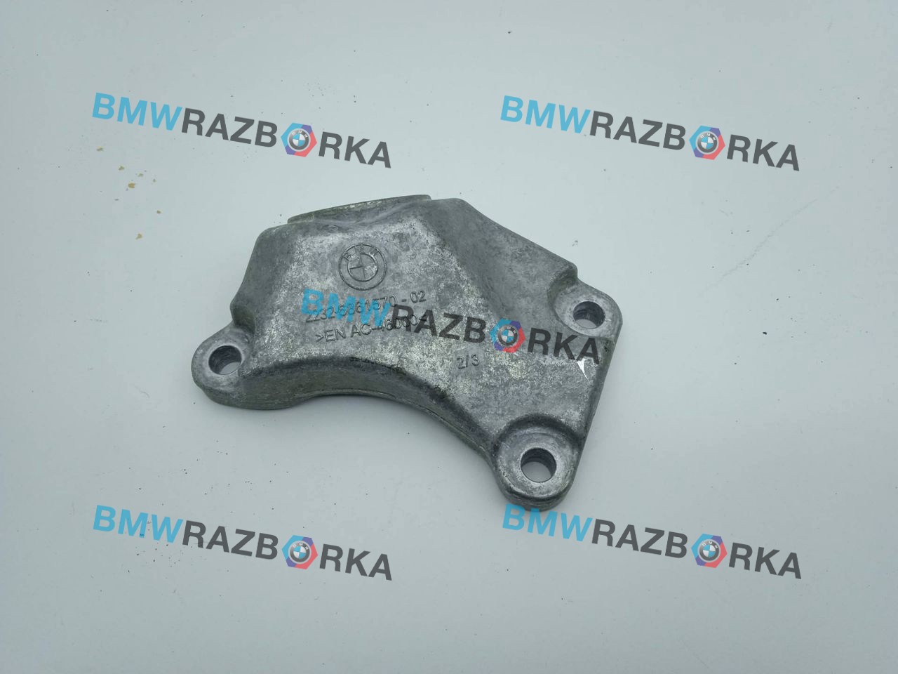 кронштейн КПП BMW X3 G01 2018, 3.0 л., i, B58 B30 A, бензин, АКПП, c1m, внедорожник 5 дв., полный привод, правый руль, 6861570