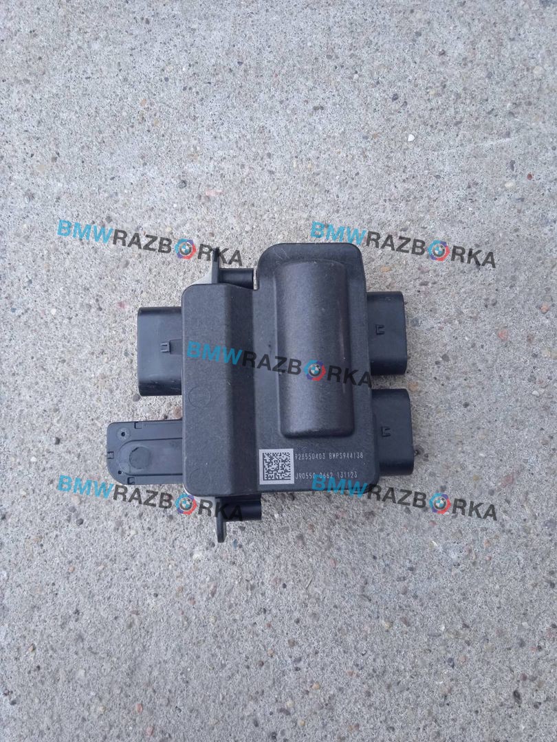 распределитель B+ BMW X5 F15 2014, 4.0 л., дизель, АКПП, черный, внедорожник 5 дв., 9285504
